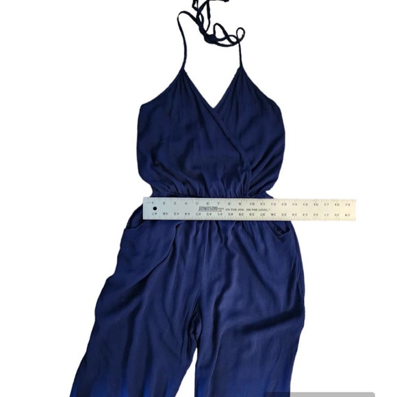 Lulus Blue halter top jumpsuit with pockets and wrap top size medium - Picture 7 of 10
